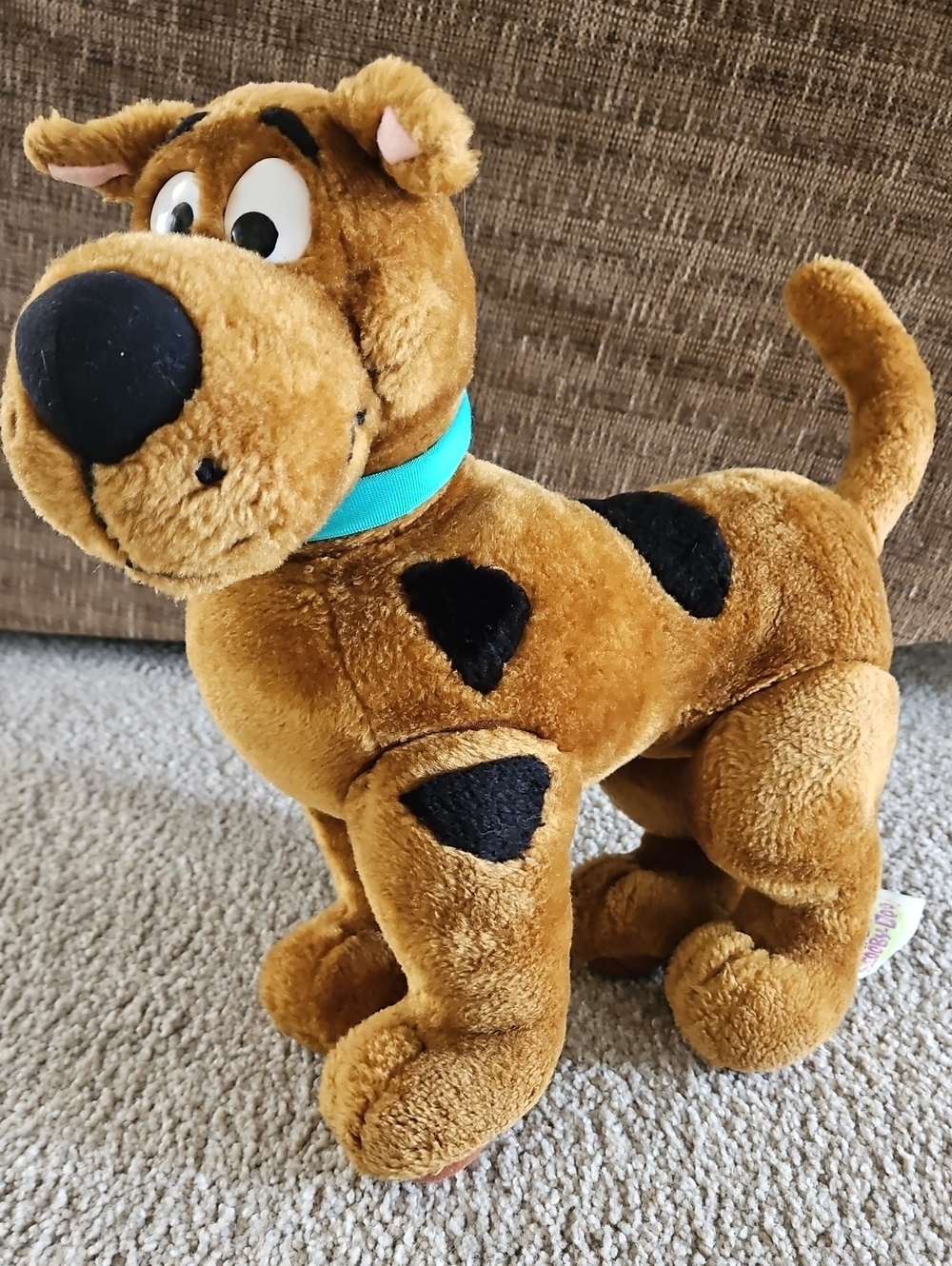 Vintage Scooby Doo 14”Posable Plush Cartoon Network Vintage 2000